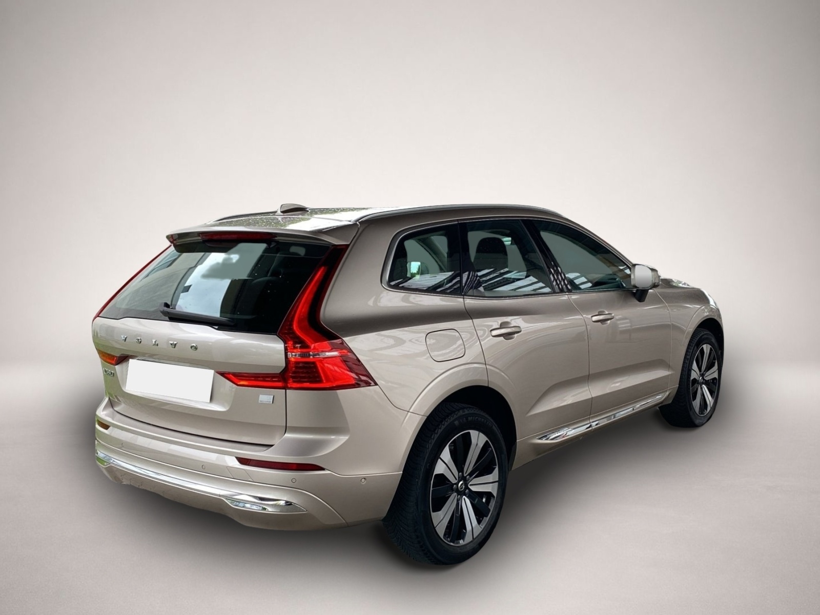 Bild 5 Volvo XC60 T8 Inscription Recharge WiPa*LED*Navi*DAB*