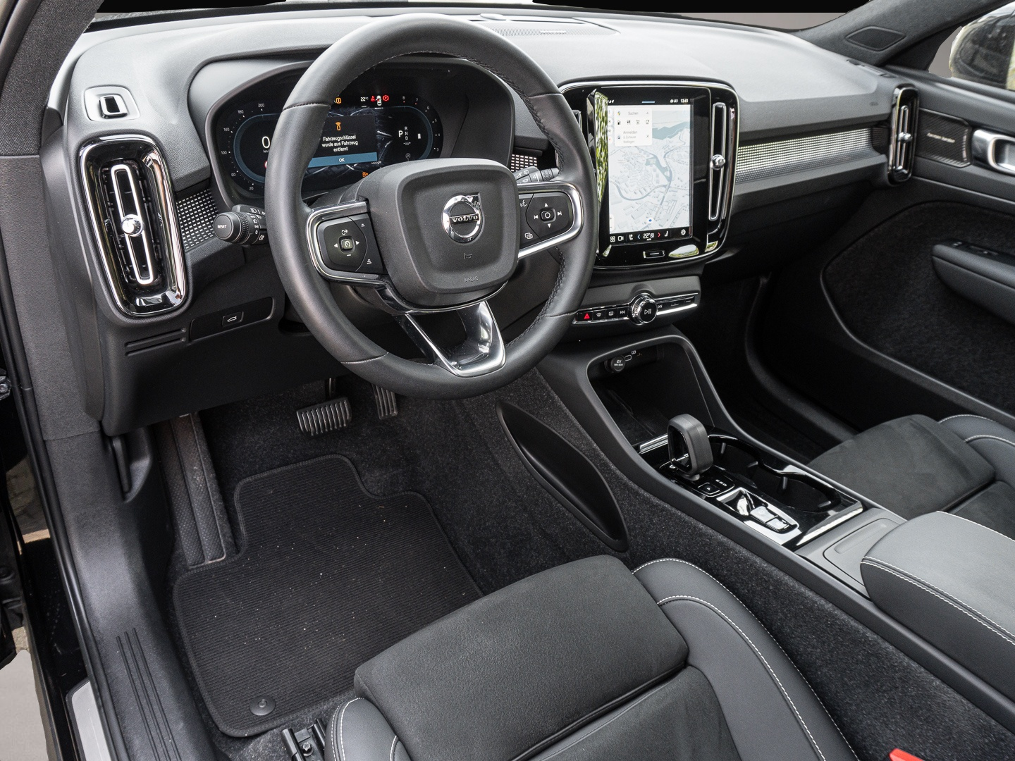 Bild 7 Volvo XC40 Ultimate Dark 2WD AHK Digitales Cockpit Mem