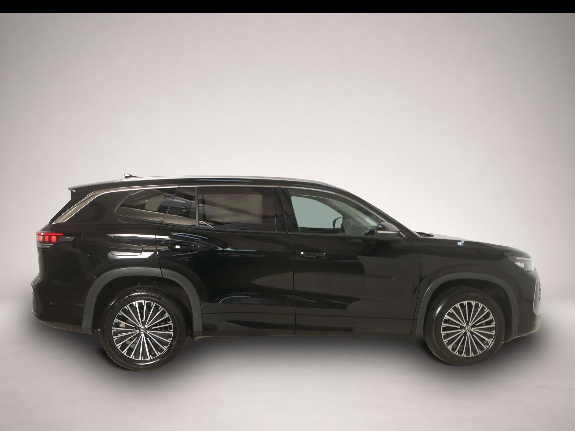 Fotografie 6 des Volkswagen Tayron 2.0 TDI 4Motion Elegance