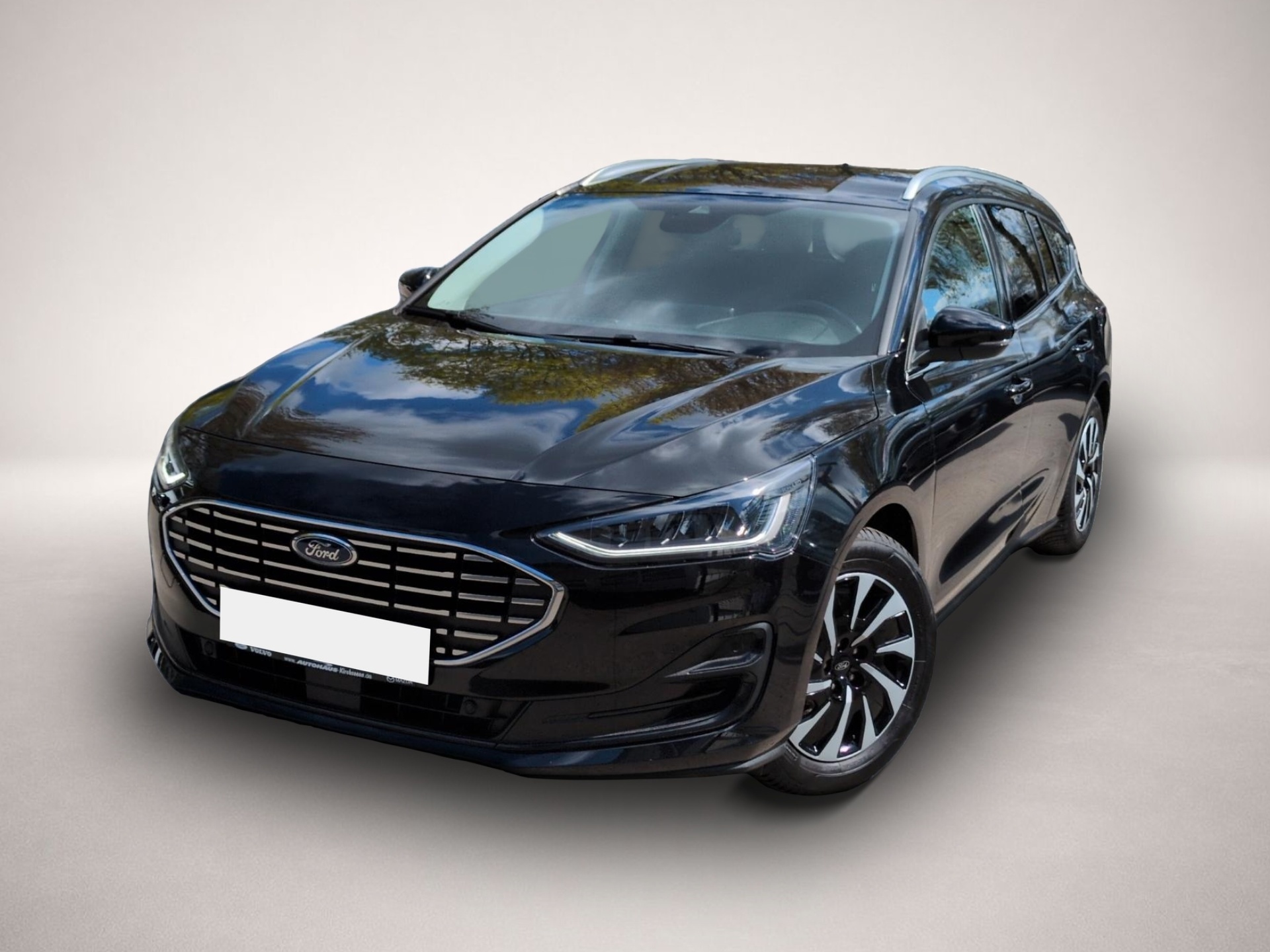 Fotografie Ford Focus Turnier 1.0 EcoBoost Titanium Bluetooth Na