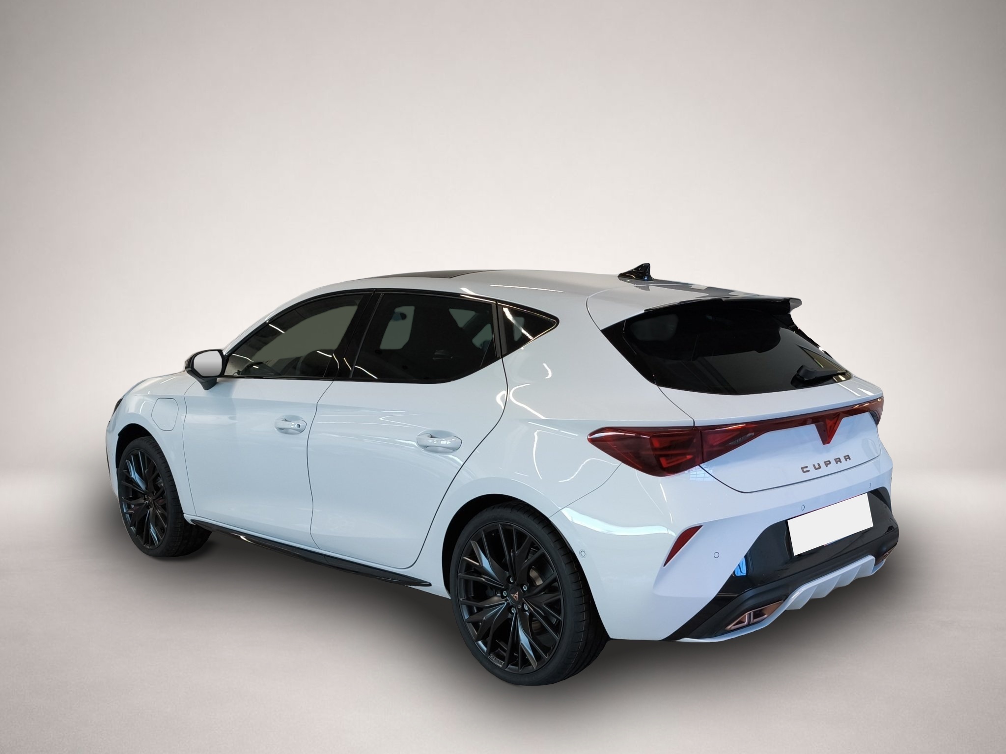 Bild 4 Cupra Leon 1.5 e-HYBRID VZ Black Edition Pano+Kamera+1