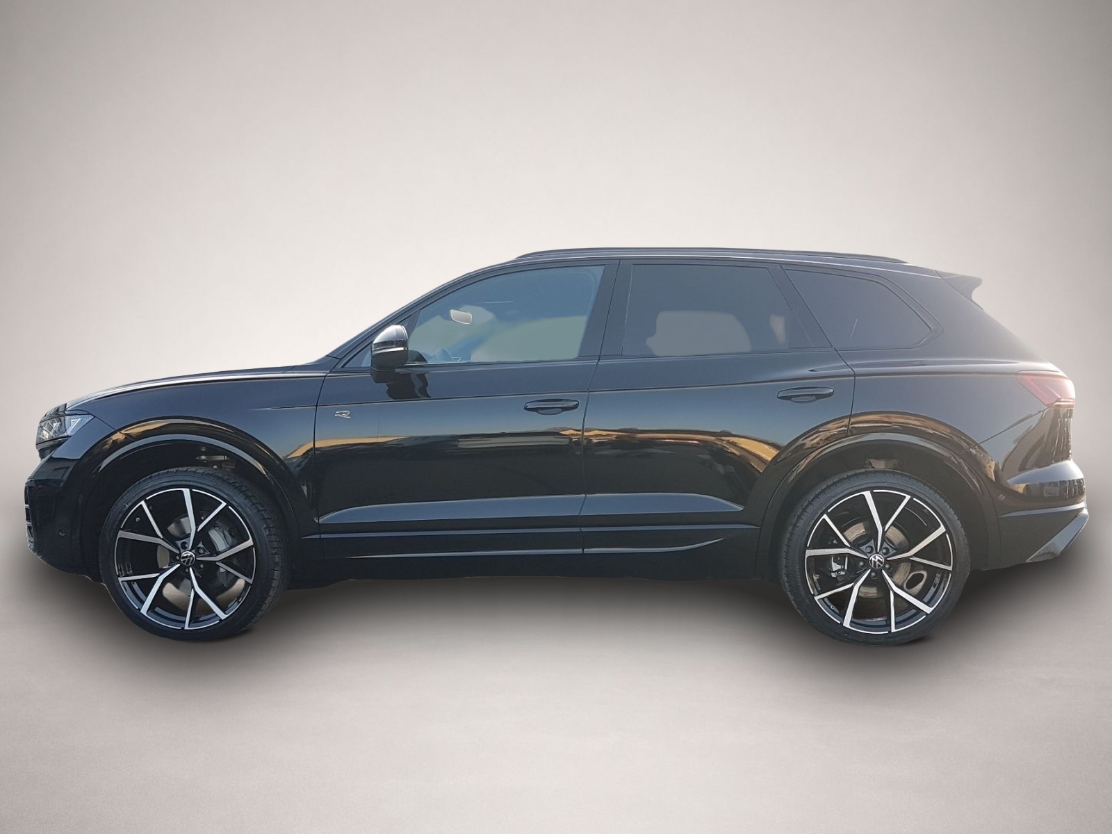 Bild 6 Volkswagen Touareg V6 TDI 4M Tiptr.*R-Line*Black-Style*Pano