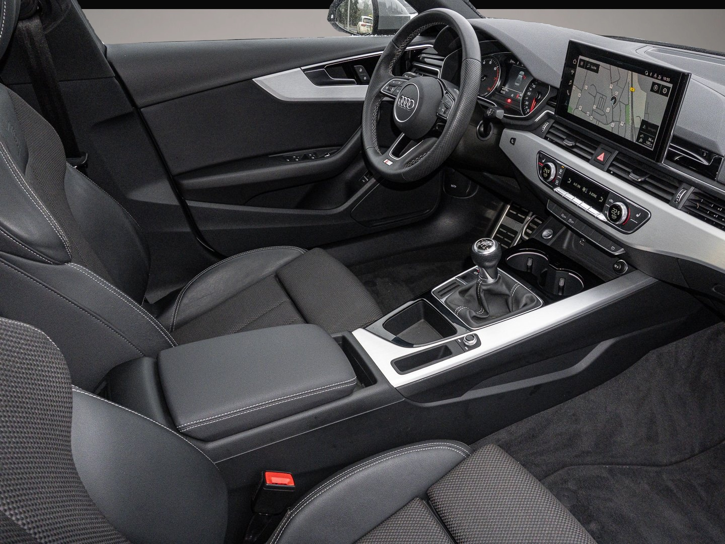 Bild 6 Audi A4 Limousine S line 35 TFSI 110