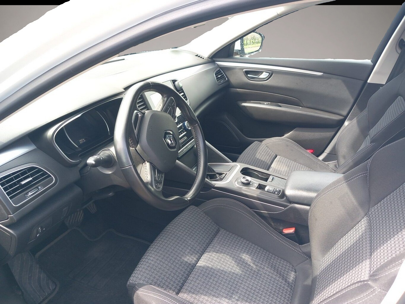 Bild 2 Renault Talisman Grandtour 1.3 TCe 160 EDC Life PDC 17Z