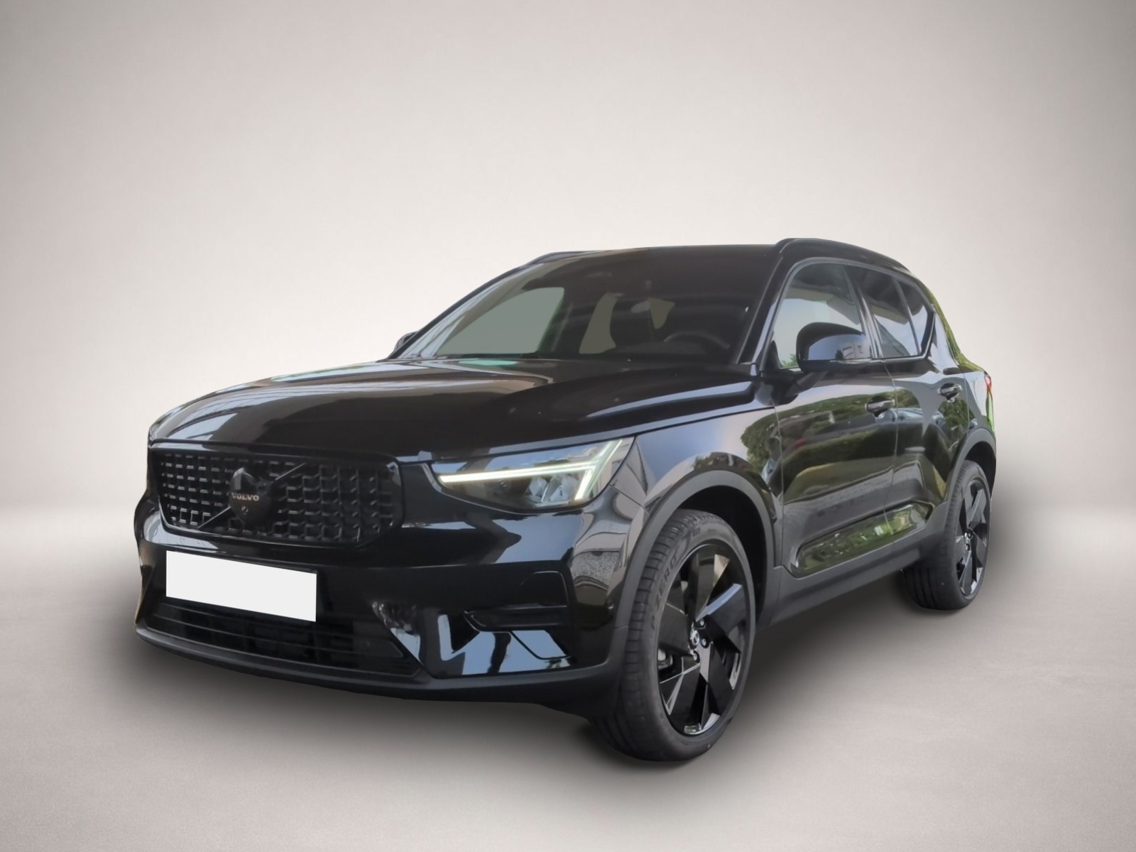 Bild 1 Volvo XC40 B4 Plus Black Edition ACC+LED+Navi+SHZ+360