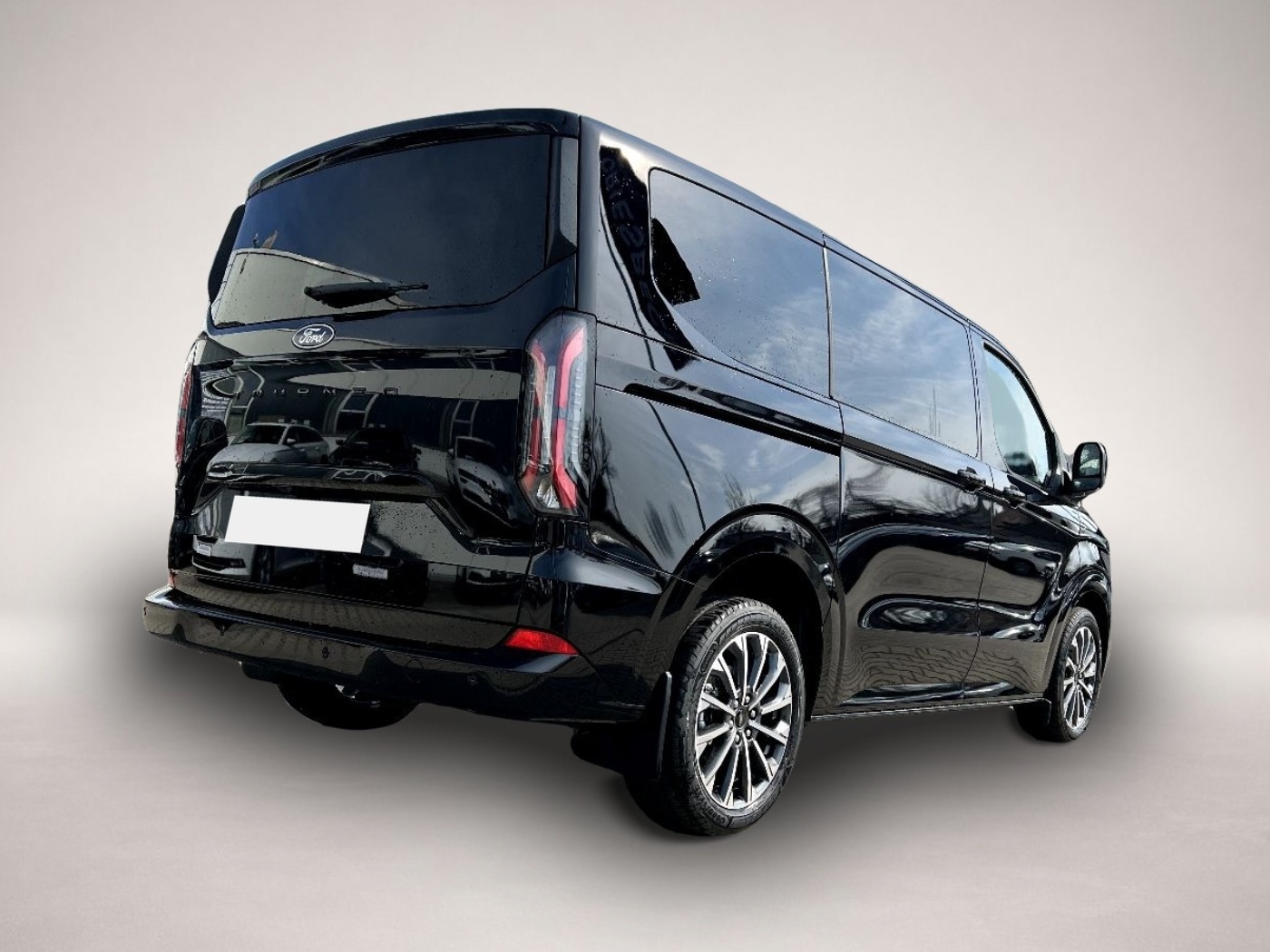 Bild 4 Ford Tourneo Custom L1 2.0 EcoBlue 320 Titanium X