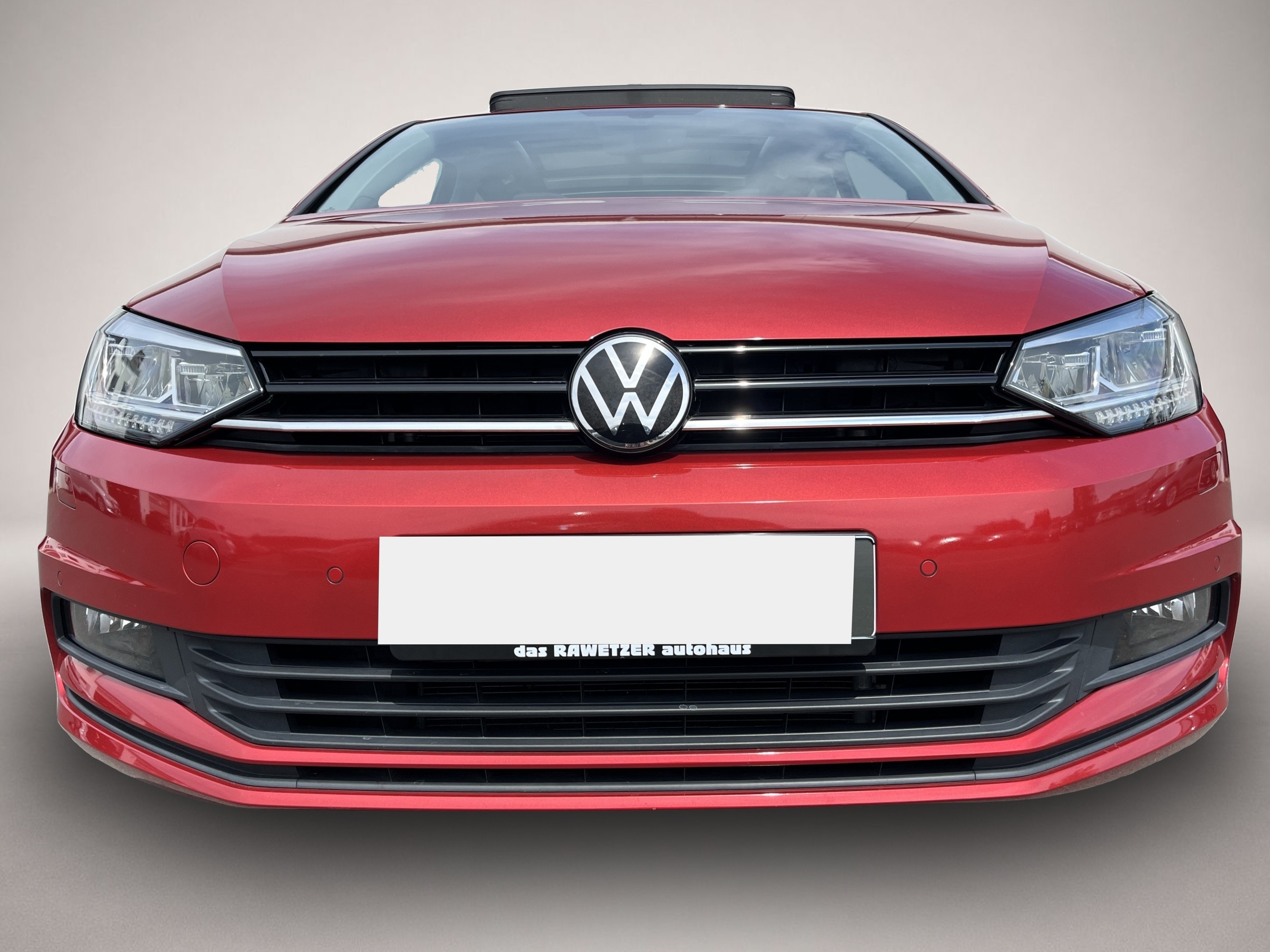 Fotografie 2 des Volkswagen Touran 1.5 TSI Highline AHK PANO el.Klappe SHZ L
