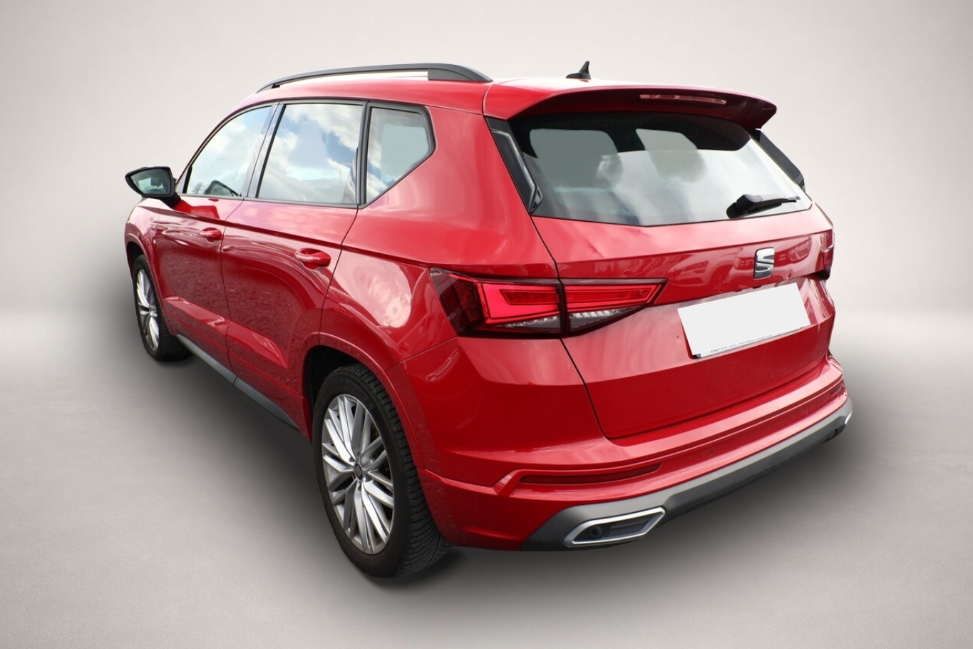 Bild 4 Seat Ateca 2.0 TSI 190 DSG FR 4Drive Pano Beats Nav