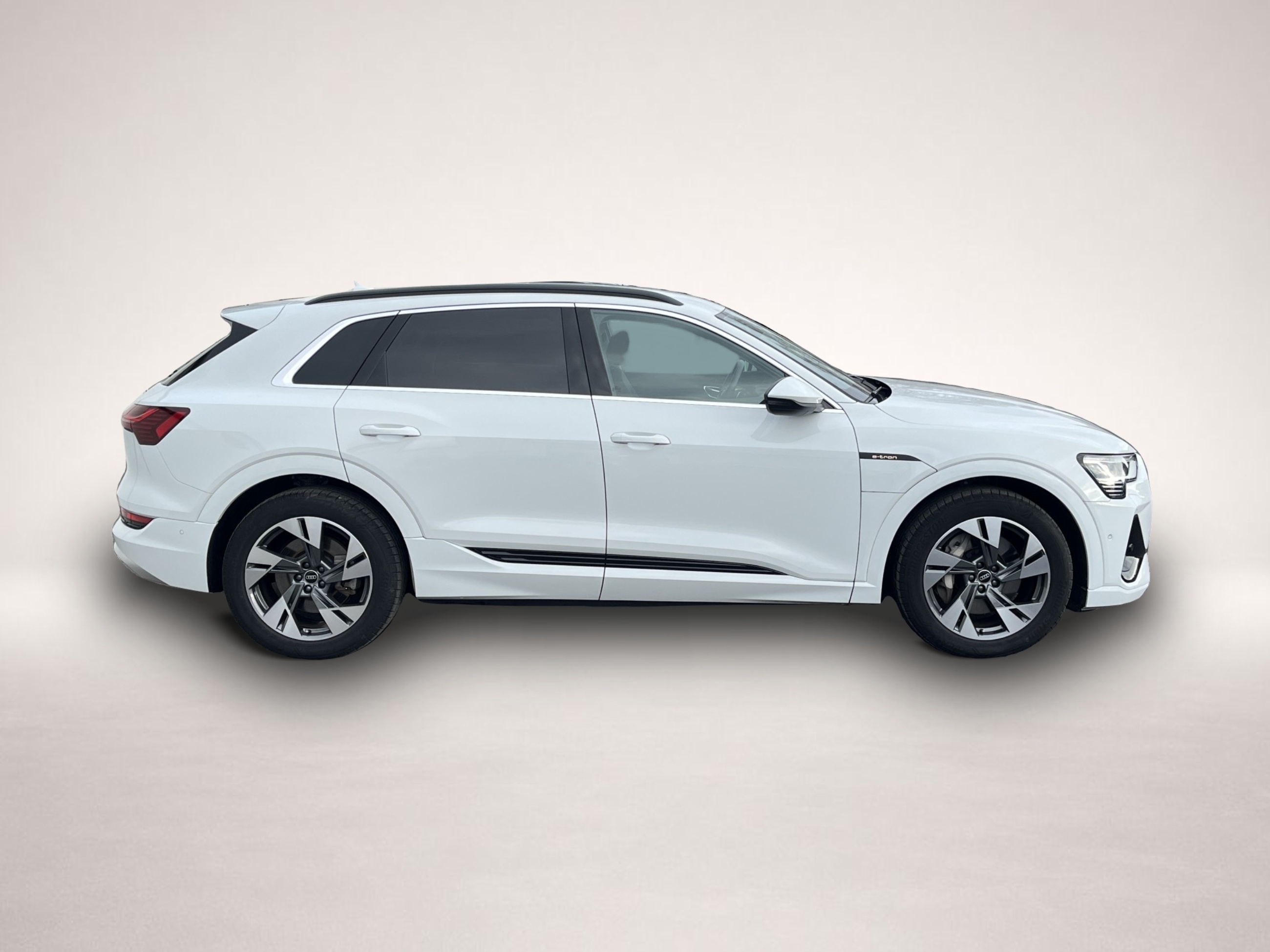 Bild 4 Audi e-tron S-Line 198¤ m.20% Anz. 20 Zoll Kamera el.