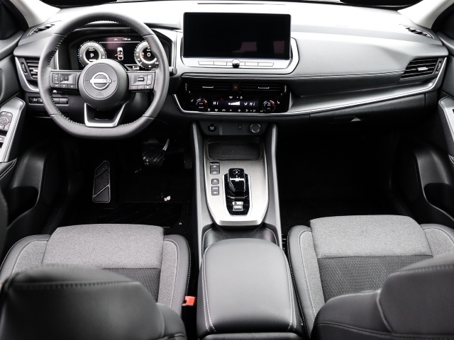 Fotografie des Nissan Qashqai N-Connecta 1.5 VC-T e-POWER 205PS 4x2 Wi