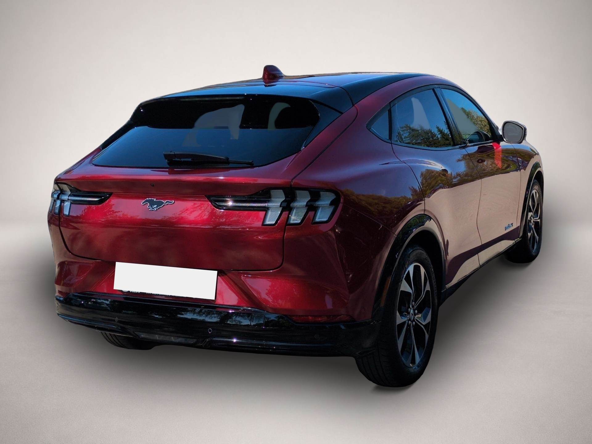 Bild 3 Ford Mustang Mach-E Premium AWD Extended Range Dual M