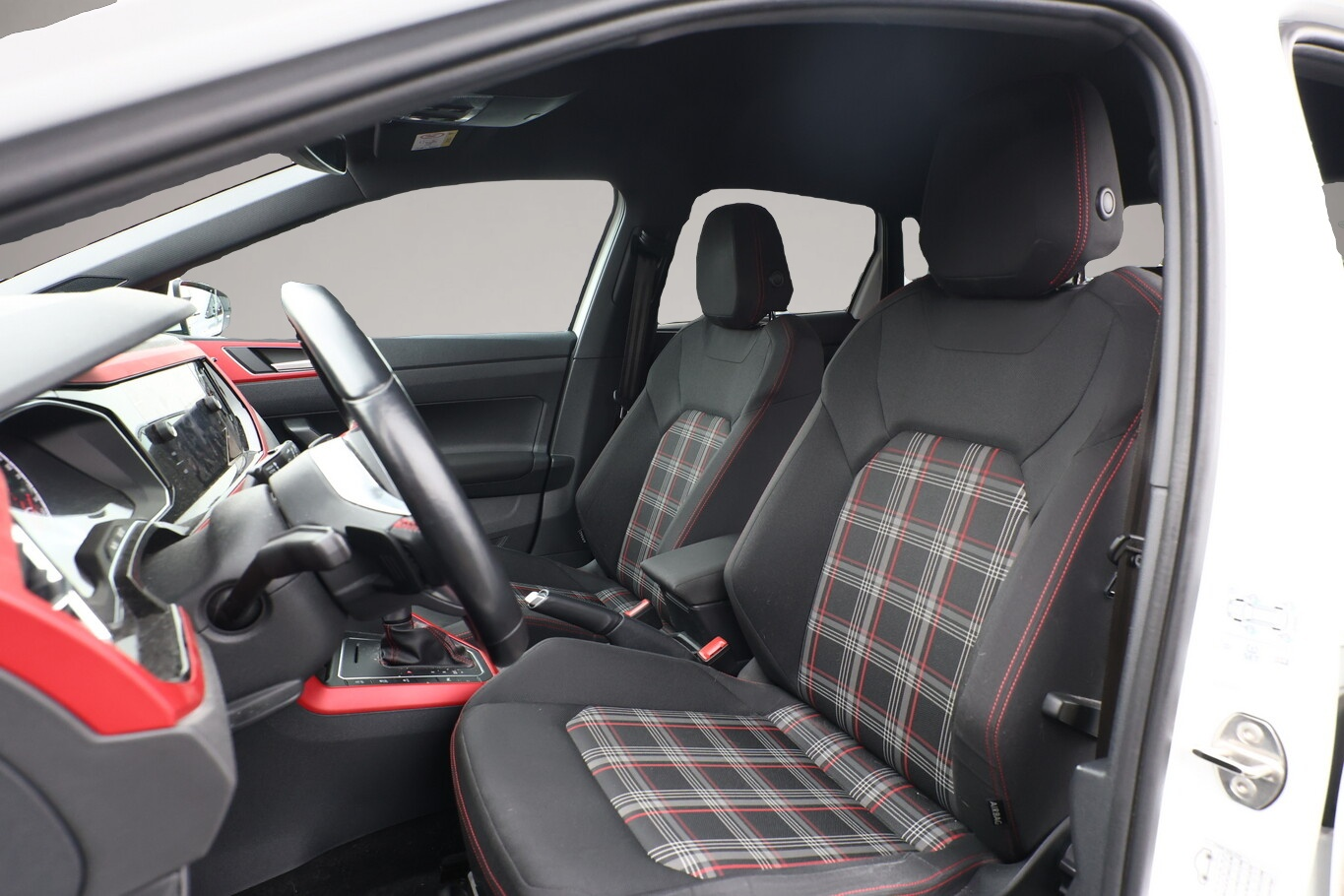 Bild 5 Volkswagen Polo 2.0 TSI 200 DSG GTI Nav LED LM18Z ACC Kam