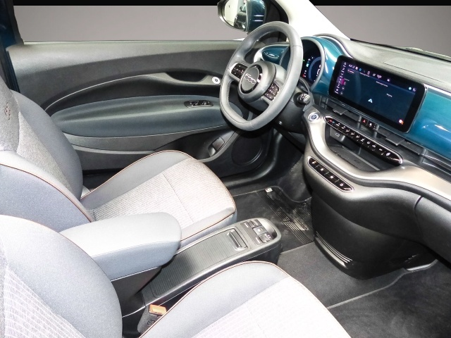 Bild 3 Fiat 500e Icon Navi Digitales Cockpit Memory Sitze Ap