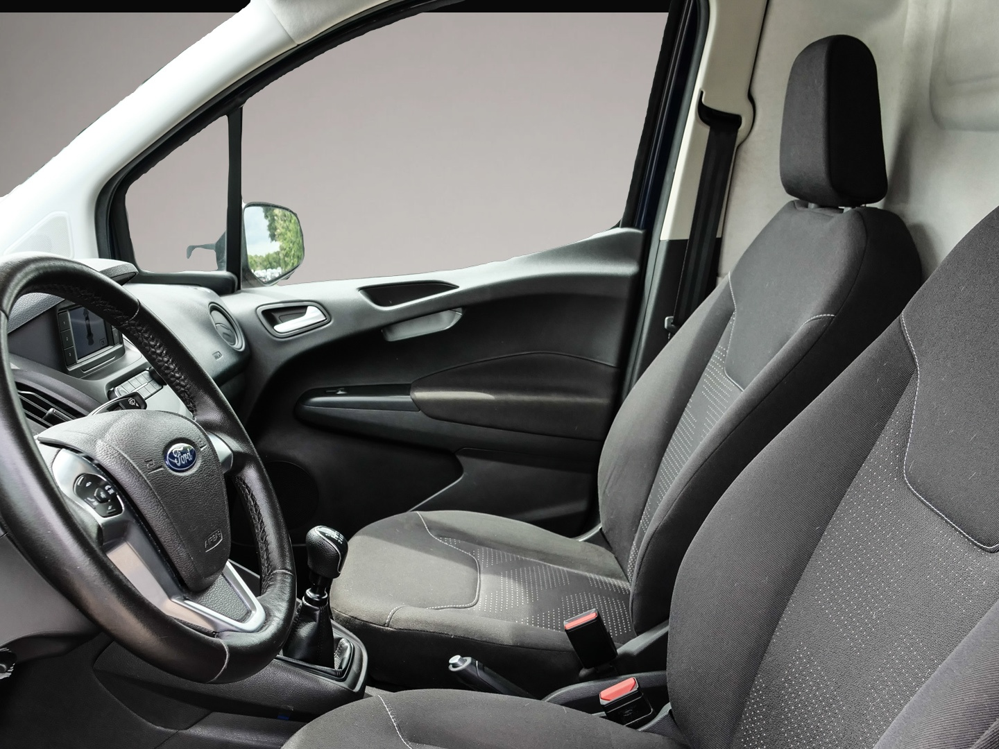 Bild 4 Ford Transit Courier Trend Apple CarPlay Android Auto
