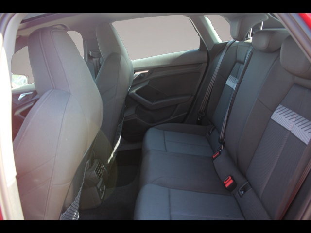 Fotografie 5 des Audi A3 Sportback 35 TFSI advanced AHK/Pano/Einparkhi