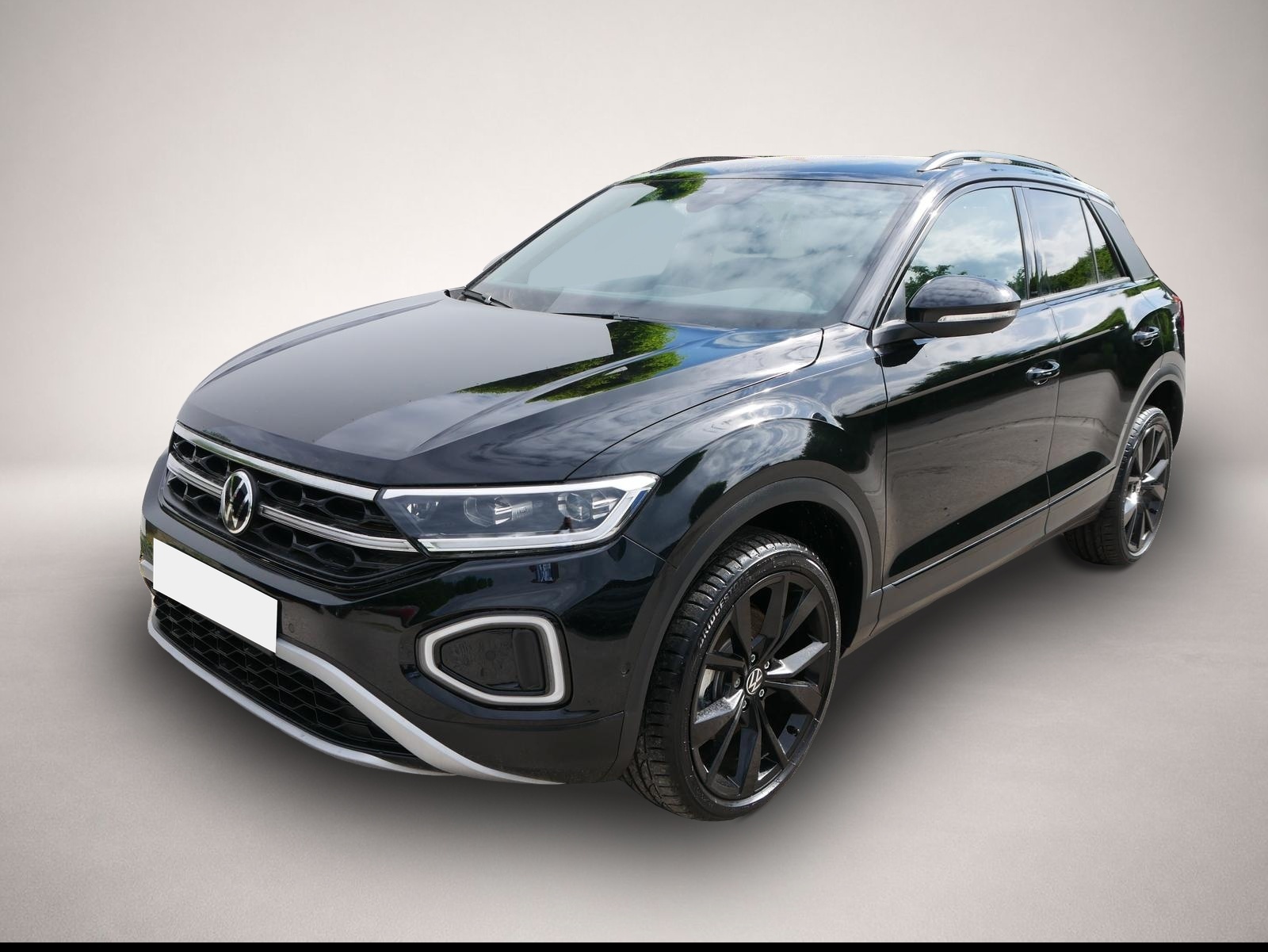 Vehicle image 0