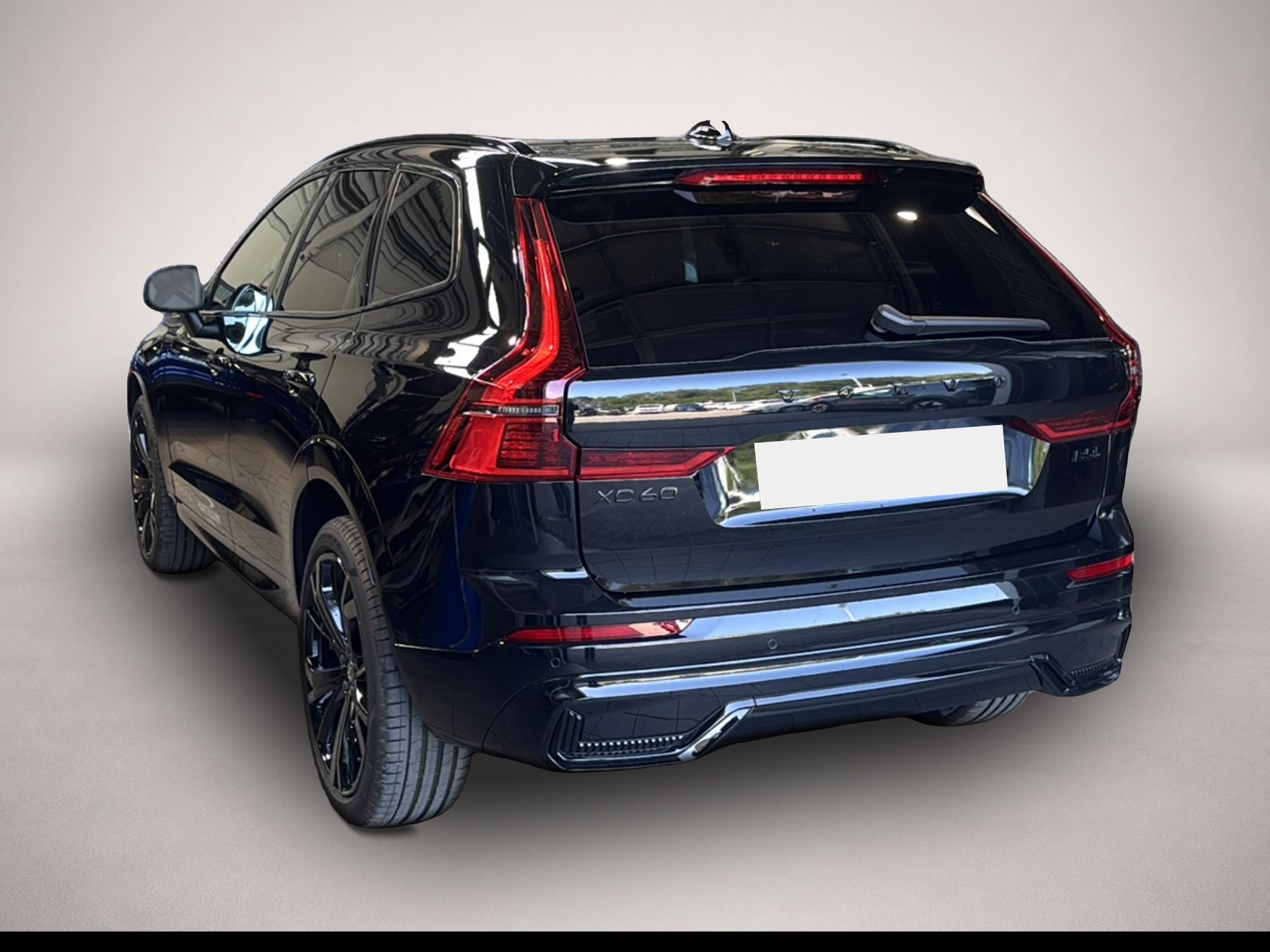 Bild 3 Volvo XC60 B5 B AWD Plus Black Edition Bluetooth LED