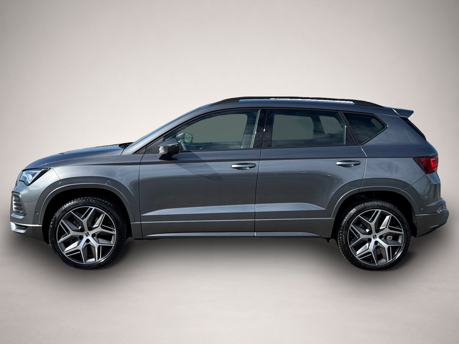 Fotografie des Seat Ateca FR TDI DSG|PANO|AHK|19