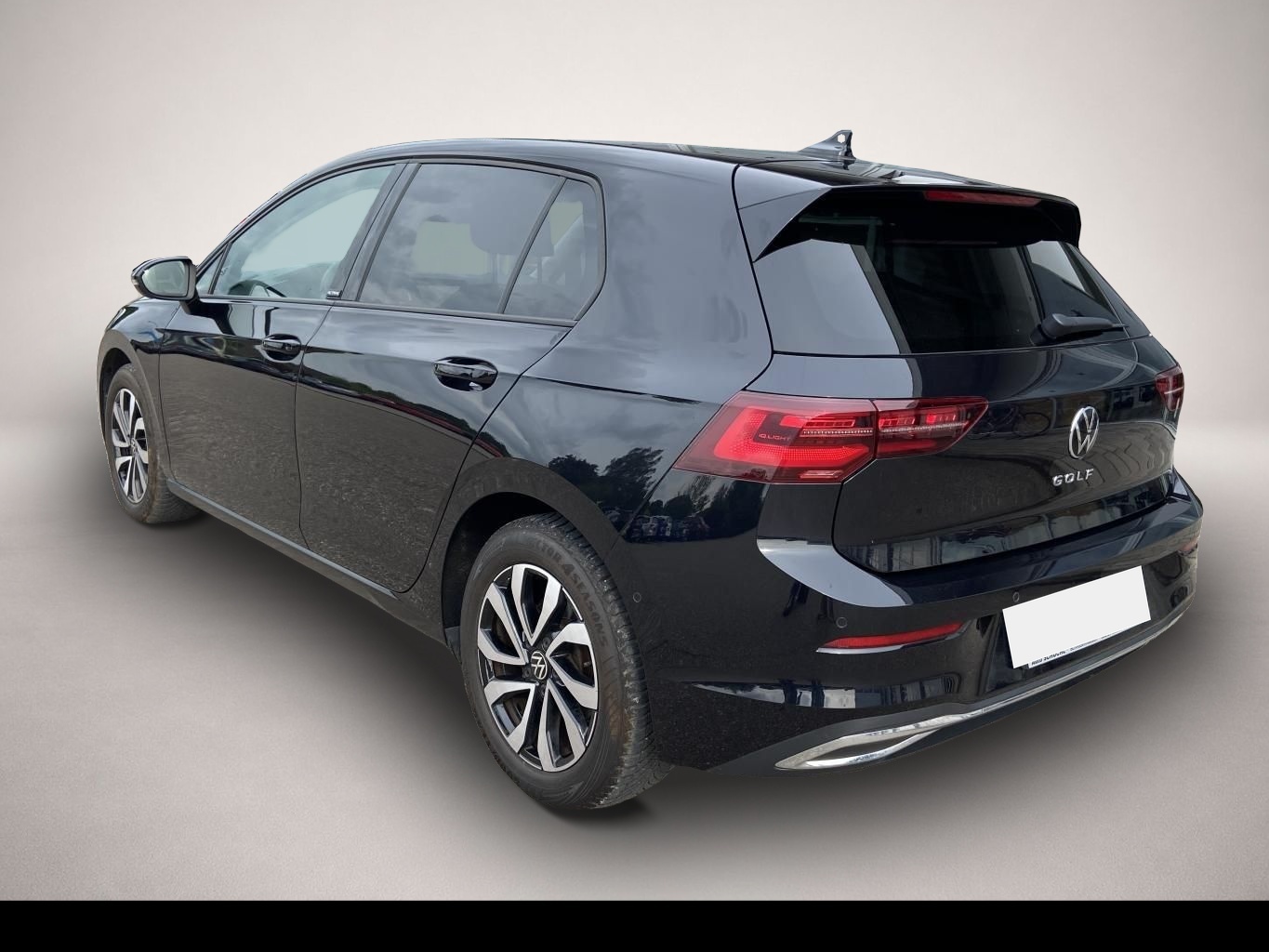 Fotografie 3 des Volkswagen Golf 1.5 TSI ACTIVE GARANTIE STANDHEIZUNG+ACC+AP
