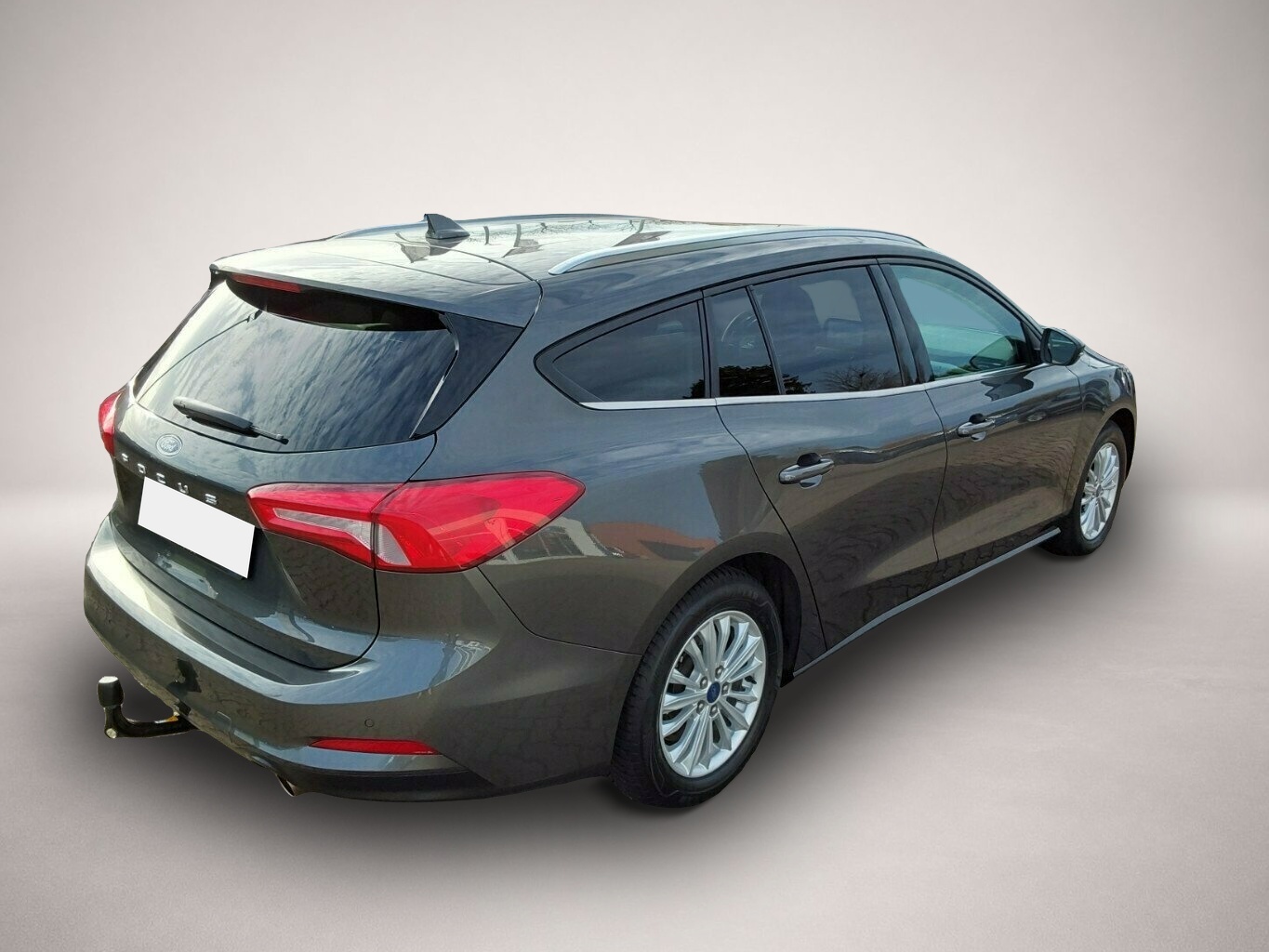 Fotografie 4 des Ford FOCUS TITANIUM TURNIER 1.0L EB 125PS AUTOMATIK..