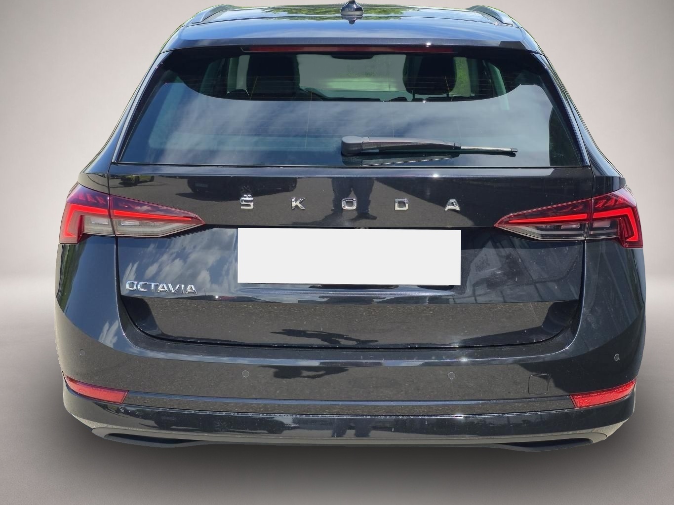 Fotografie 4 des Skoda Octavia Combi 2.0 TDI DSG STYLE ERGO-SITZ-HIGH+C