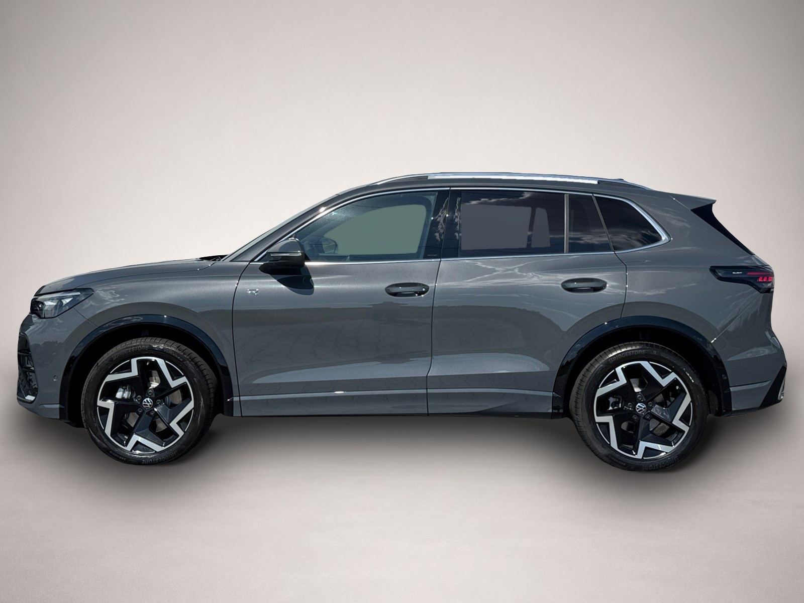 Bild 3 Volkswagen Tiguan R-Line TDI DSG|PANO|HEAD-UP|ACC|MATRIX|