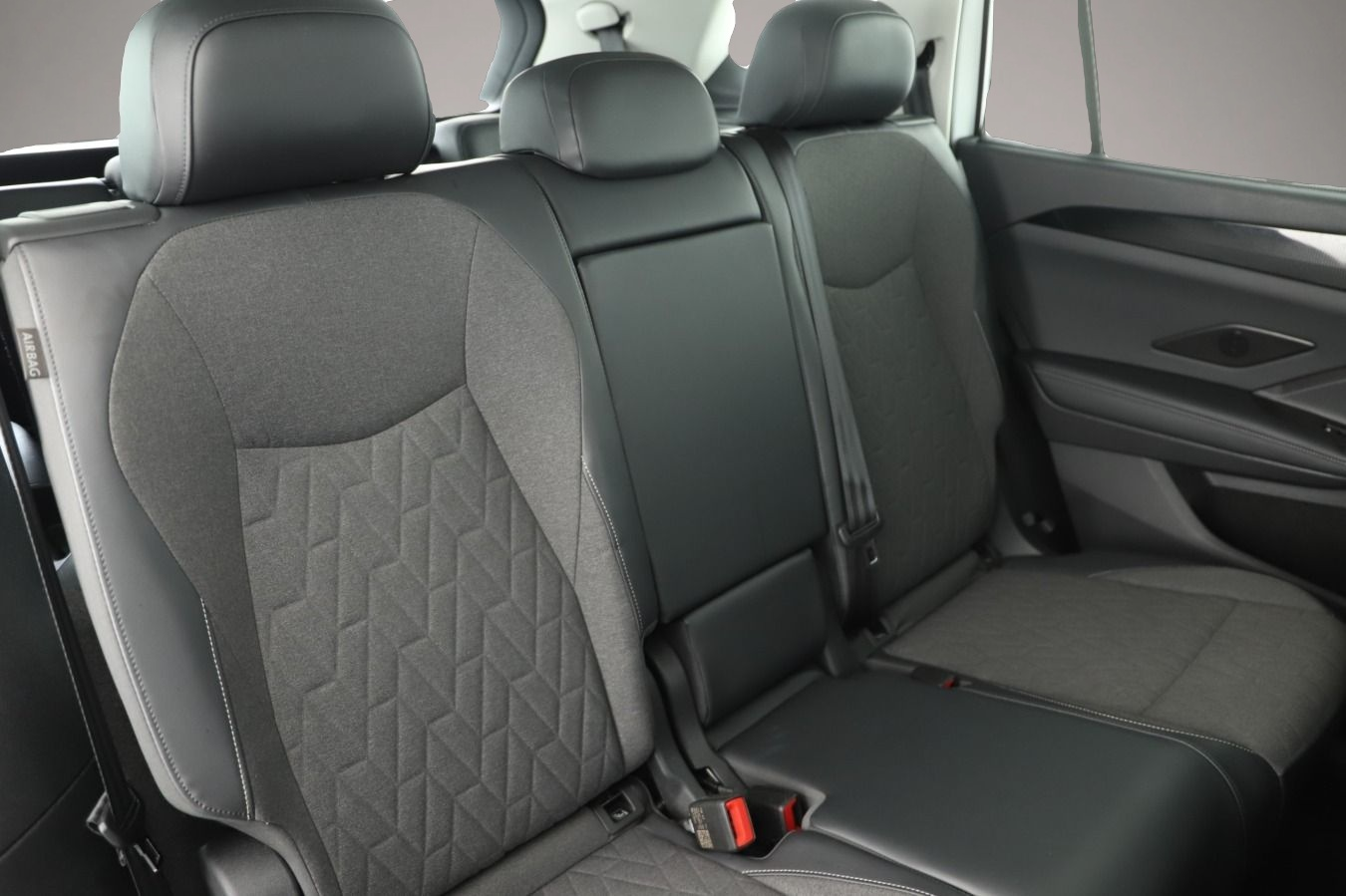 Bild 5 Volkswagen Tayron 2.0 TDI 4M DSG Life IQ.Light/ACC/360°/App
