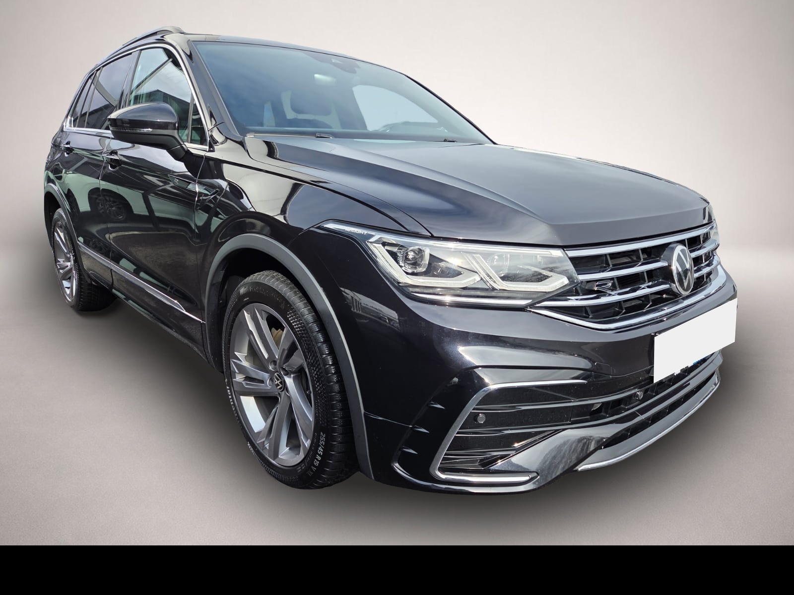 Bild 4 Volkswagen Tiguan TSI 2.0 4motion DSG R-Line NAV KAM
