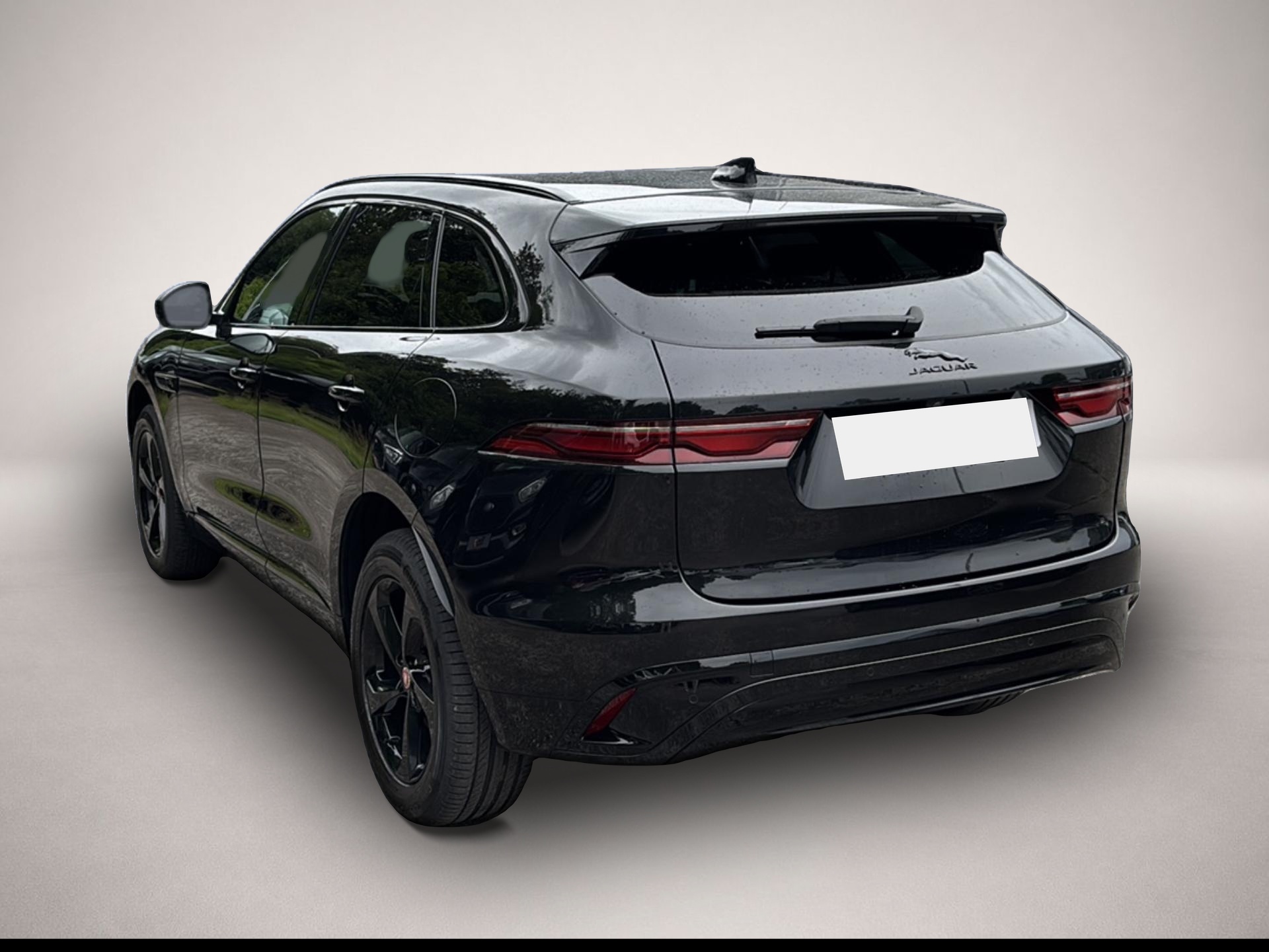 Bild 3 Jaguar F-Pace R-Dynamic S AWD Plug-In Hybrid Bluetooth