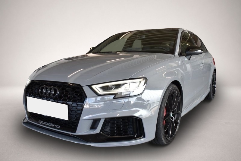 Bild 1 Audi RS3 RS 3 Sportback 2.5 TFSI Schalensitze Panodach oh