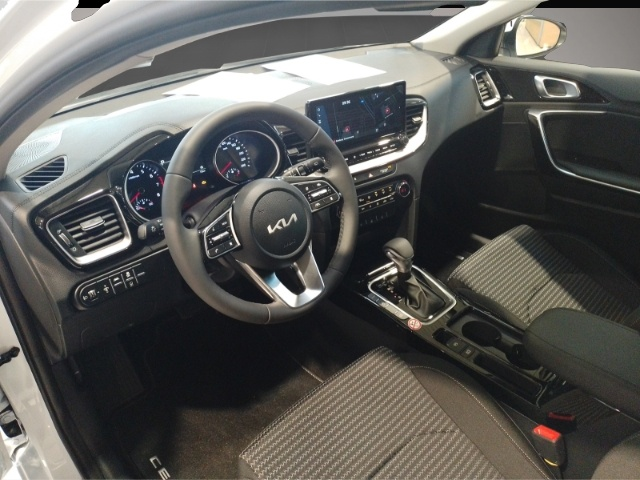 Bild 6 Kia cee'd / Ceed Cee'd_sw 1.5T-GDI DCT7 Vision Navi Digitales Coc
