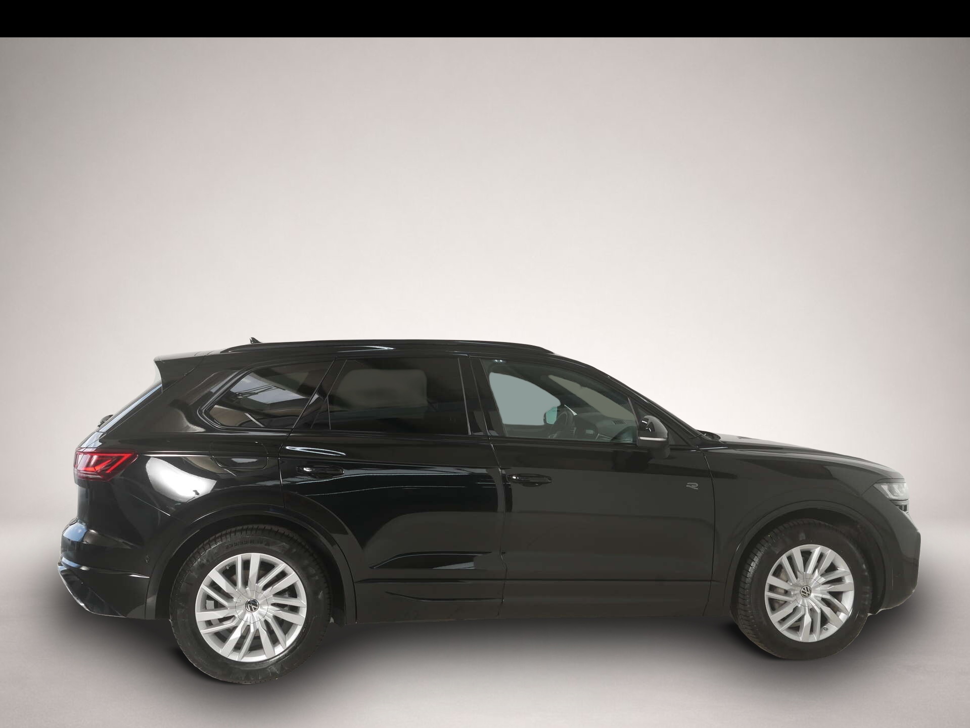 Bild 4 Volkswagen Touareg 3.0 TDI V6 4Motion R-Line Black Style