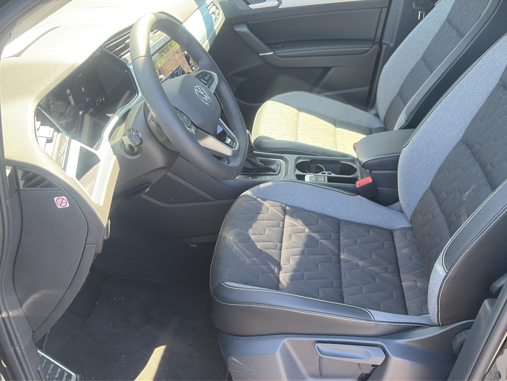 Bild 6 Volkswagen Touran 1.5 TSI DSG Comfortline*7 Sitze*Navi*