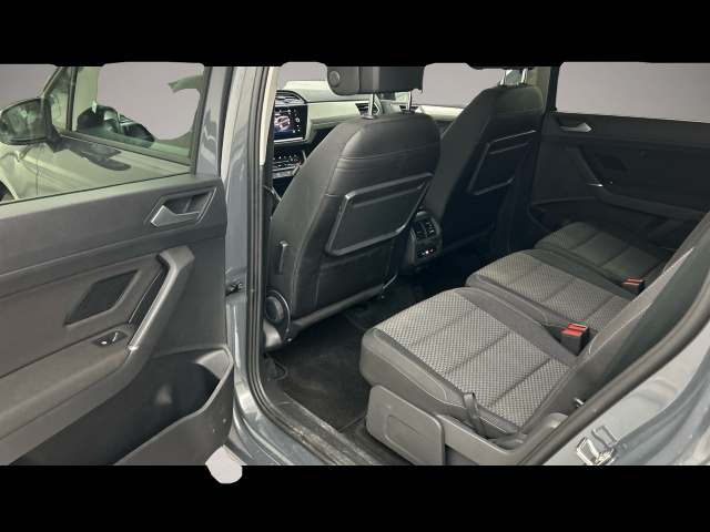 Bild 7 Volkswagen Touran 1.5TSI DSG Comfortline 7SITZE/LED/PDC