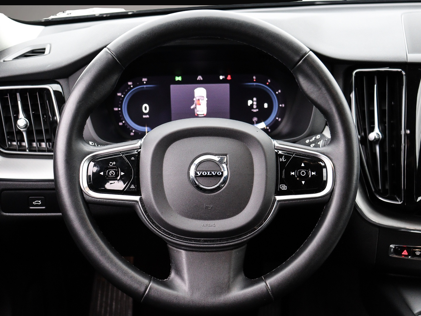 Bild 5 Volvo XC60 Plus Dark 2WD AHK Digitales Cockpit Memory