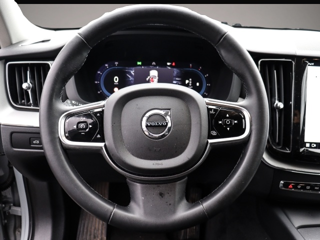 Bild 5 Volvo XC60 Plus Dark 2WD Digitales Cockpit Memory Sitz