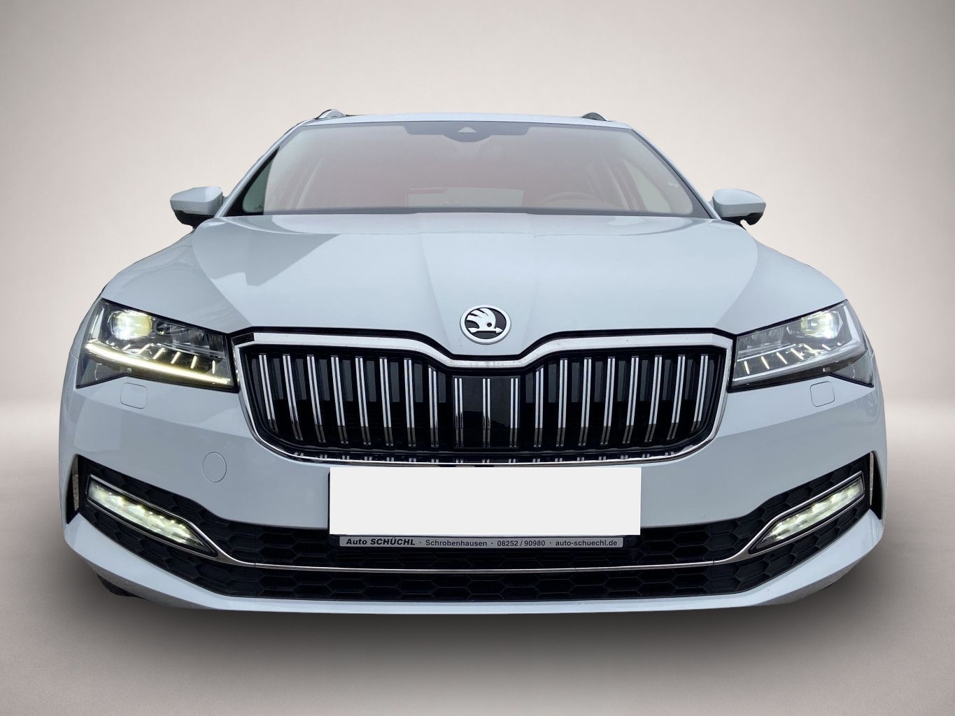 Bild 7 Skoda Superb Combi 2.0 TDI DSG Style 18"+DCC+NAVI+AHK+