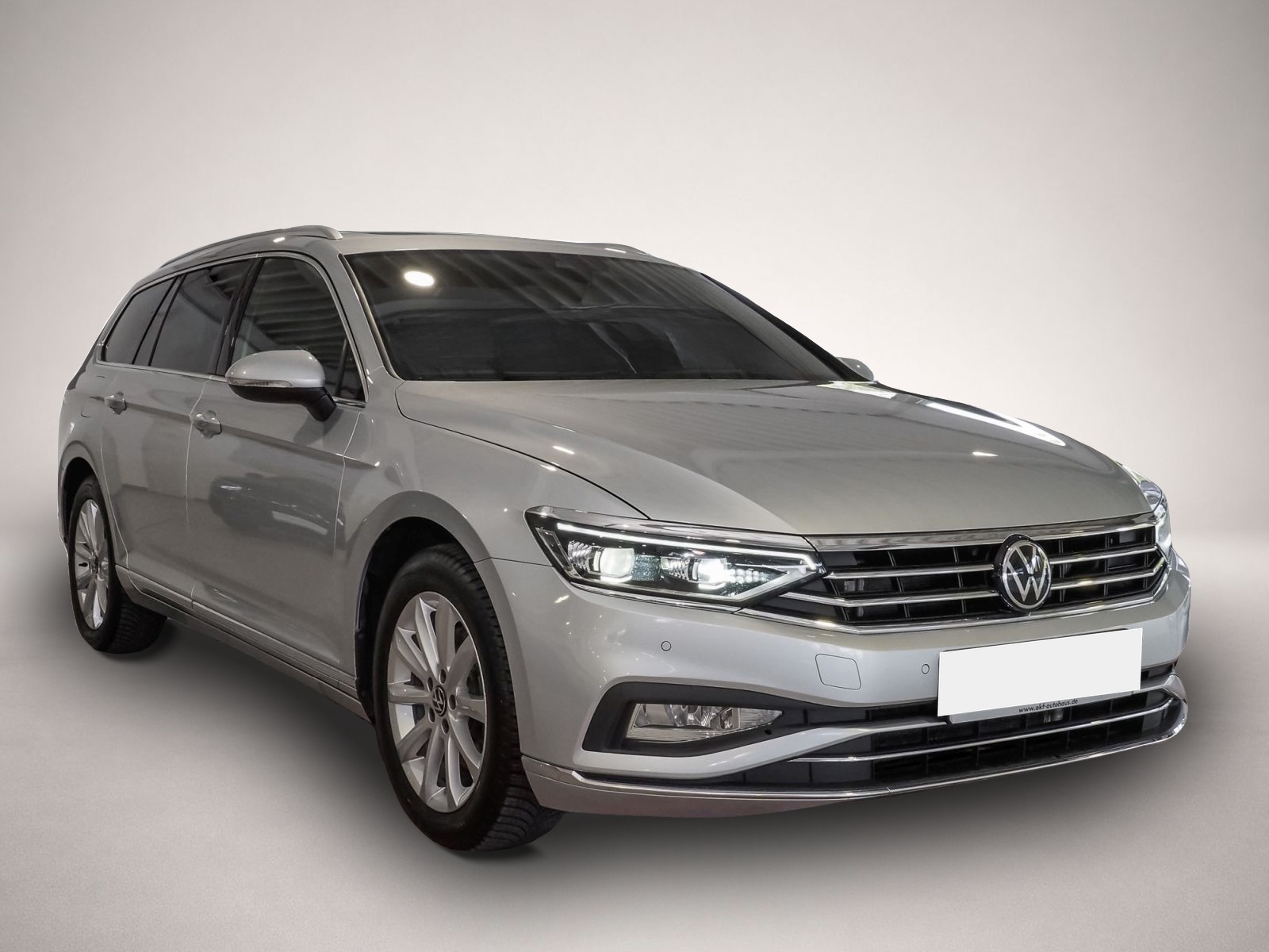 Bild 2 Volkswagen Passat Variant 2.0 TDI DSG Elegance-Navi*AHK*Kam