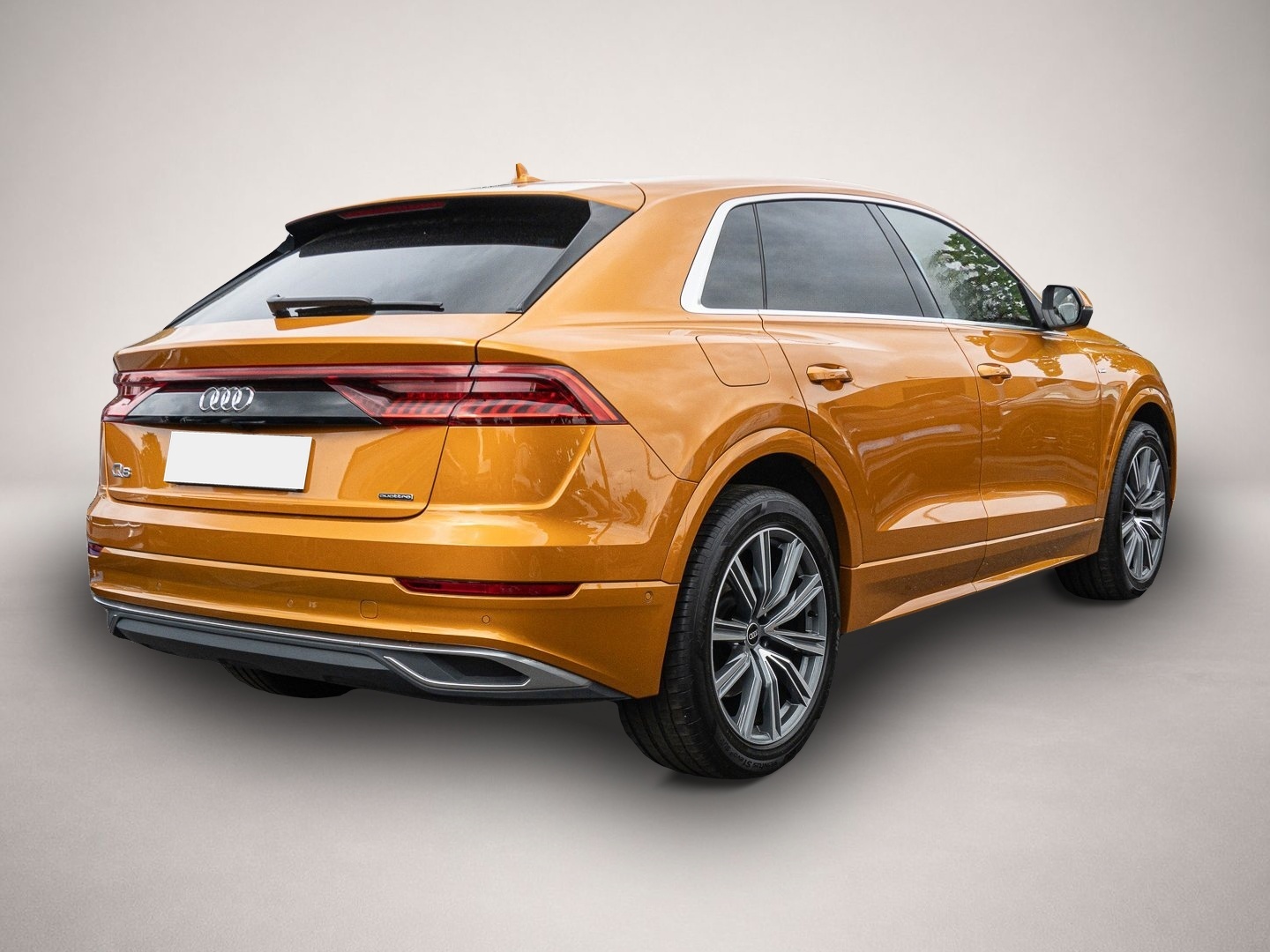 Bild 3 Audi quattro Q8 45 TDI quattro tiptronic Head UP Virtuell LED