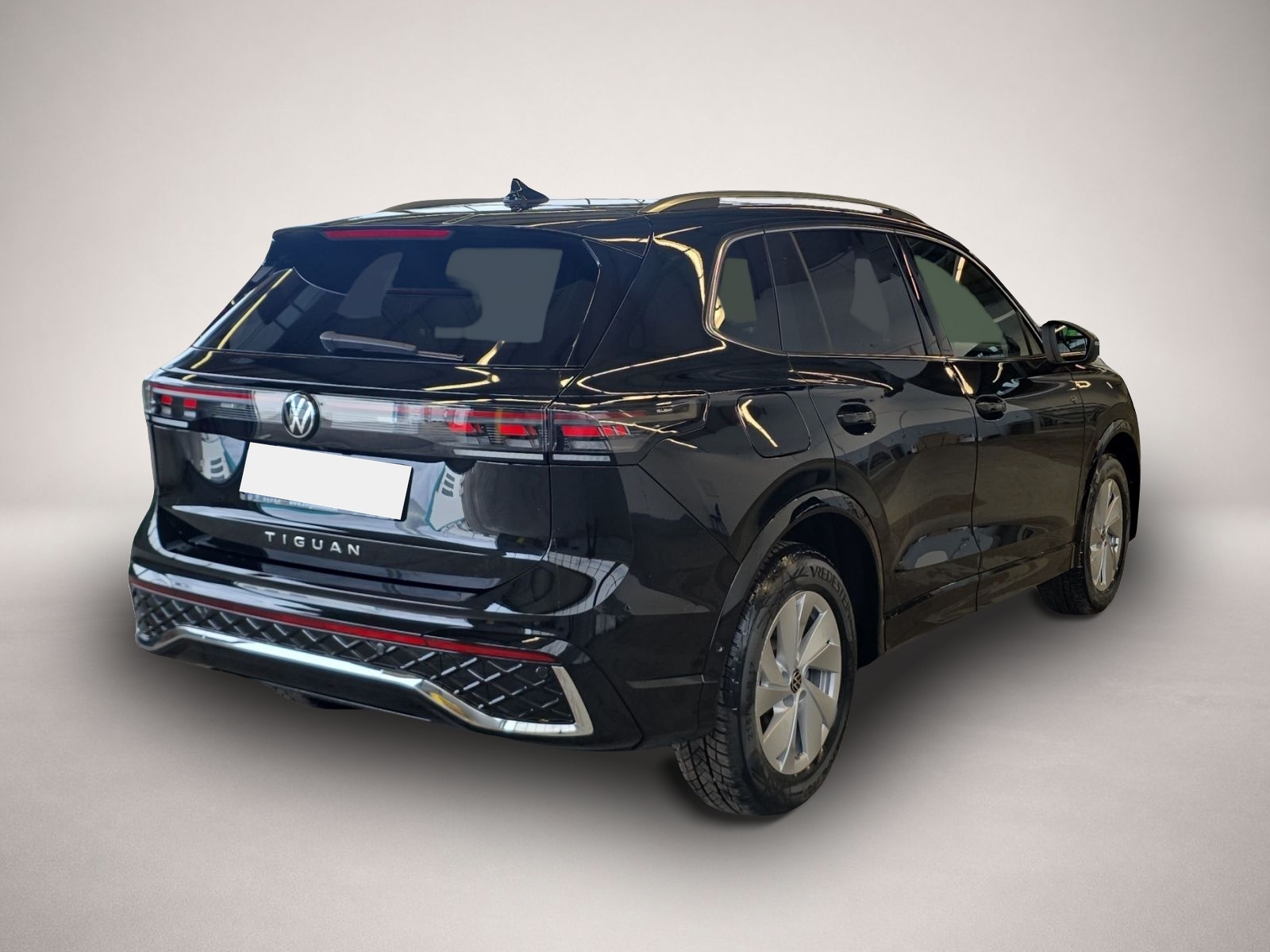 Bild 5 Volkswagen Tiguan 2,0 l TDI SCR 7-Gang-DSG R-Line