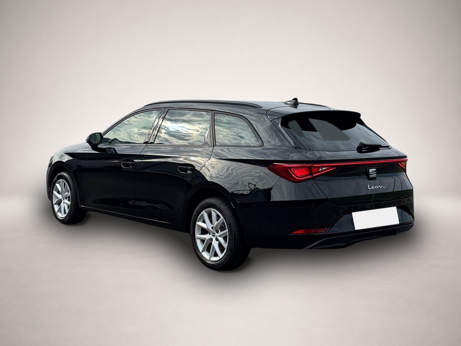 Fotografie des Seat Leon ST Style TDI DSG|AHK|KAMERA|NAV|KEYLESS|ACC