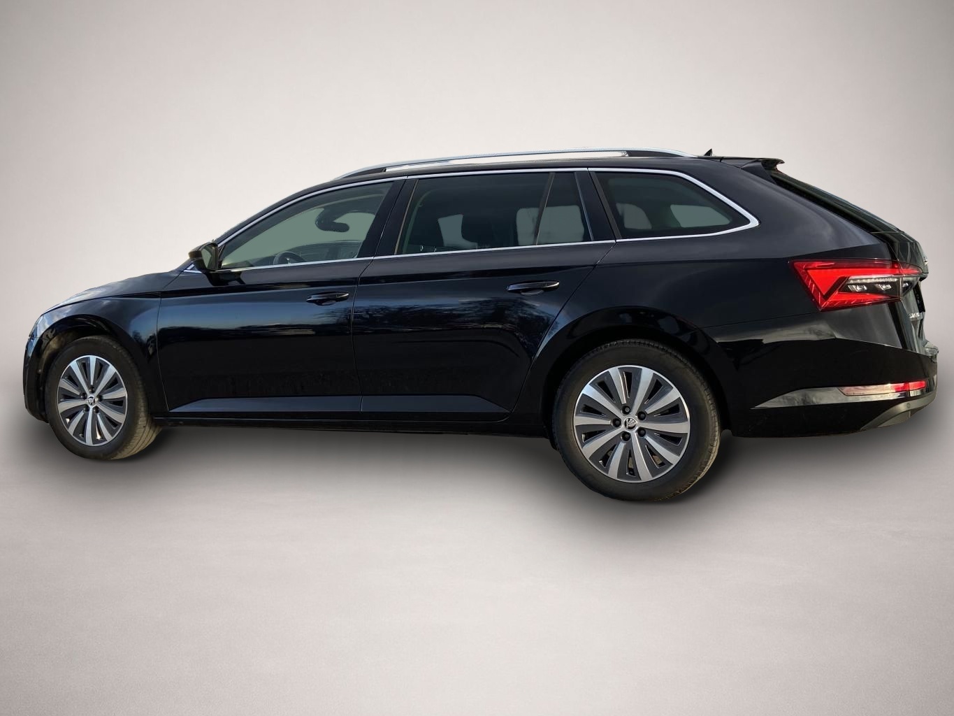 Bild 3 Skoda Superb Combi 2.0 TDI DSG Style AHK+SMART-LINK+VI