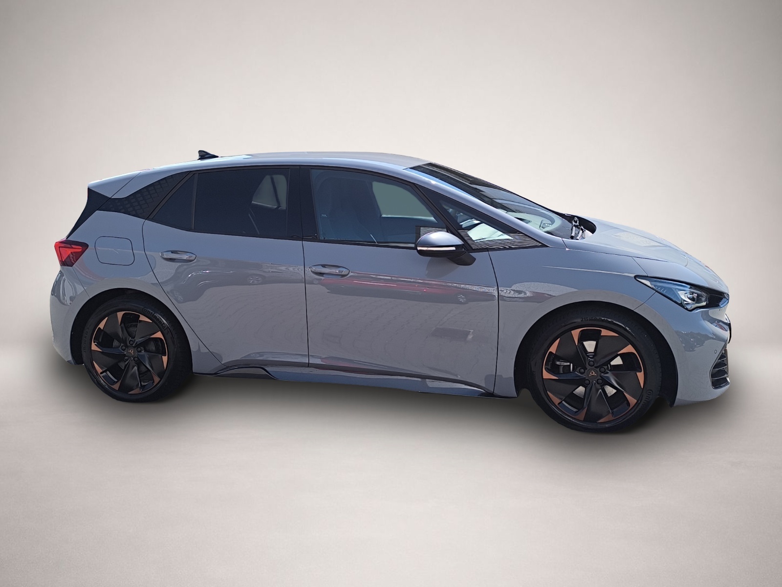 Bild 8 Cupra Born LED NAVI 19 -ALU ACC PDC KAMERA SHZ
