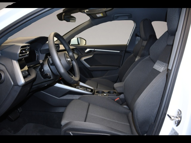 Bild 3 Audi A3 Sportback 35TFSI S tronic FACELIFT/KAM/LED/AP