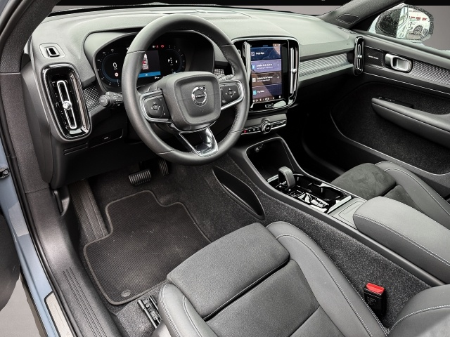 Bild 4 Volvo XC40 Ultimate Dark 2WD B4 EU6d StandHZG AHK Digi