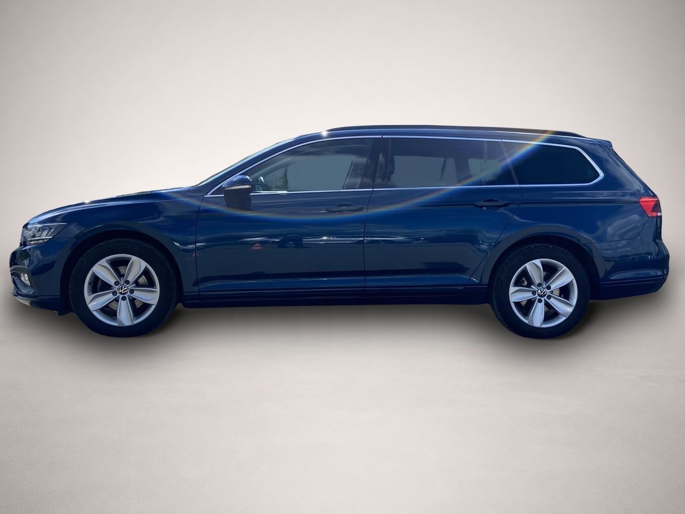 Bild 2 Volkswagen Passat Variant 2.0 TDI DSG Business HARMAN-KARDO