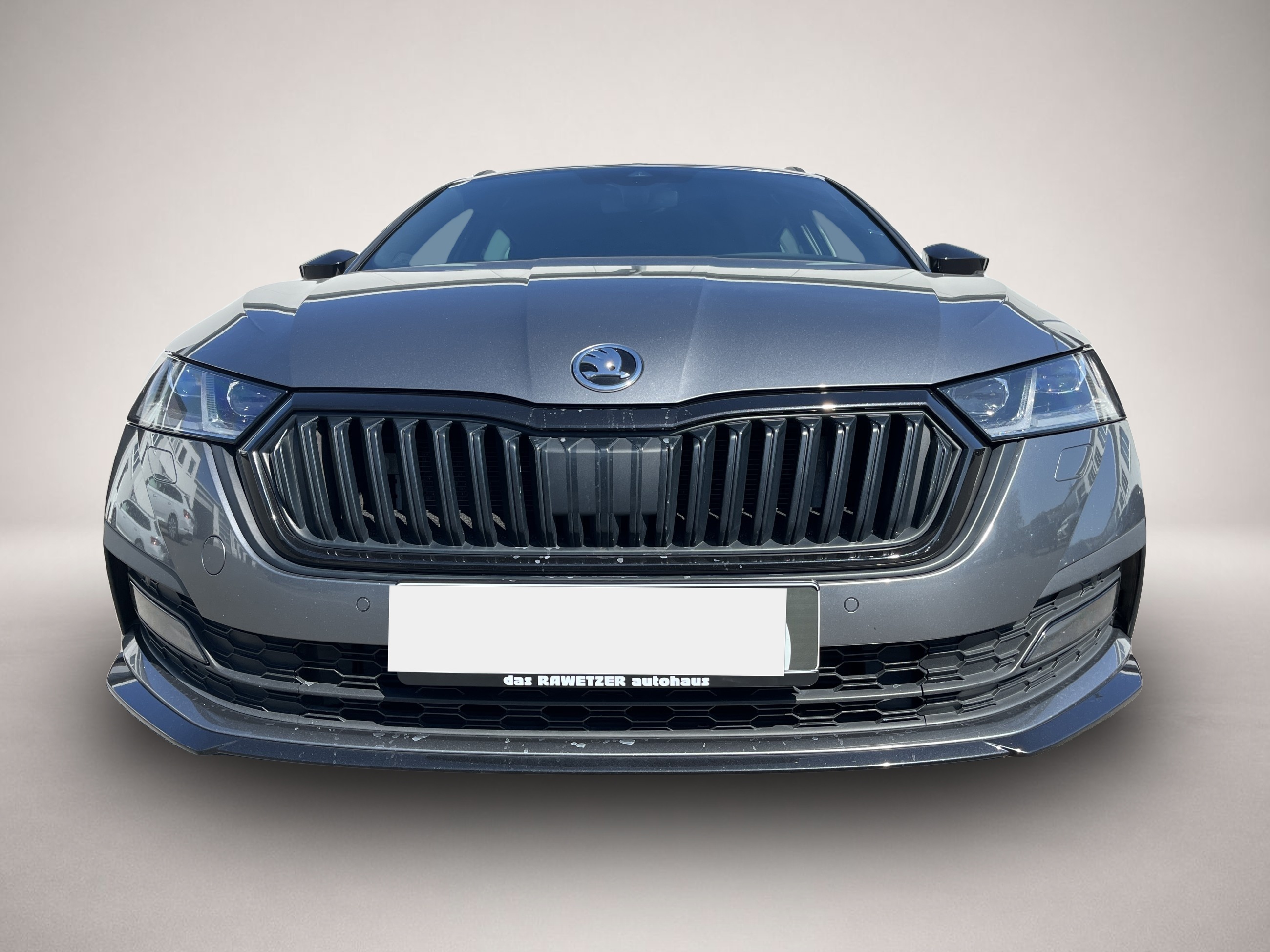 Bild 3 Skoda Octavia Combi 2.0 TDI DSG Sportline 156¤ m.20% A