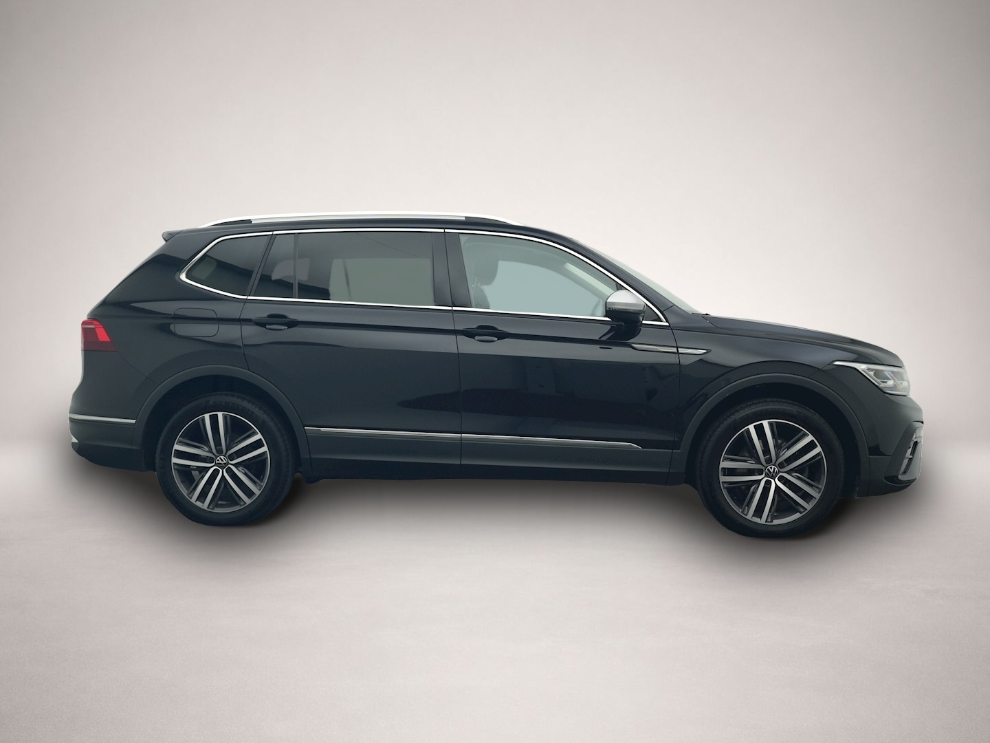 Bild 6 Volkswagen Tiguan Allspace 2.0 TSI DSG 4Mo. Elegance AHK IQ