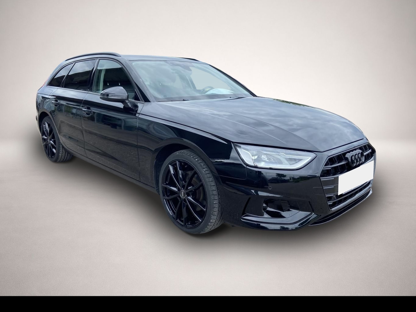 Fotografie des Audi A4 Avant 35 2.0 TFSI S-Tronic BLACK-LINE KEYLESS