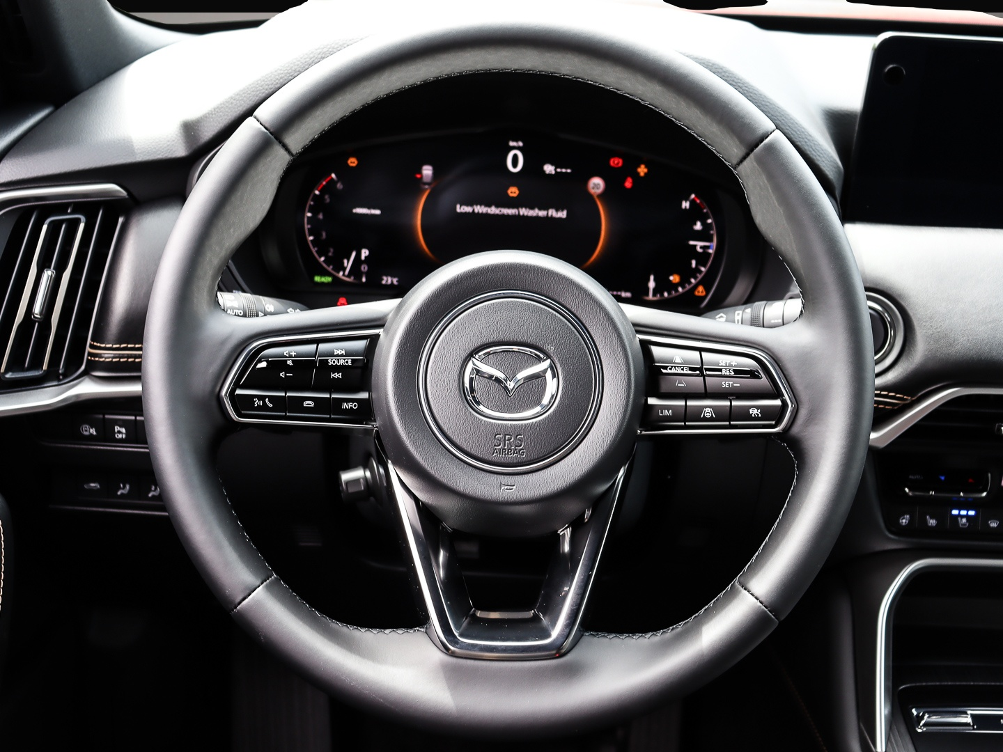 Bild 6 Mazda CX-80 Homura Plus 3.3L e-SKYACTIV-D 6-Sitzer 254